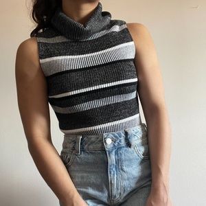 Kendall & Kylie turtle neck knitted tank top